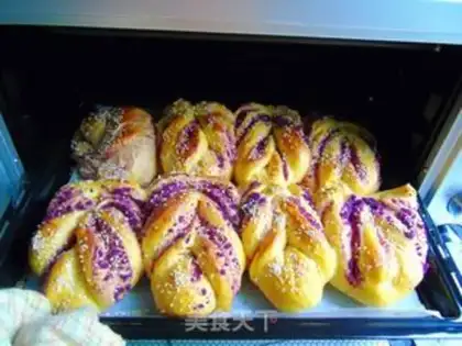 Make Pumpkin potato bread step 19