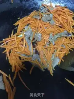 Make Carrot and pork step 5