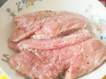 Make Wellington steak step 1