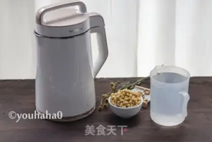 Make Tea and soy tea step 0