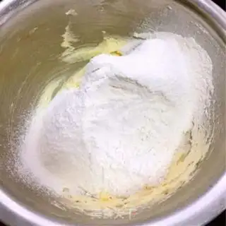 Make Watermelon cookies step 3