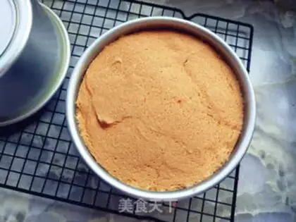 Make Swan Lake Rolling Sugar Cake step 9