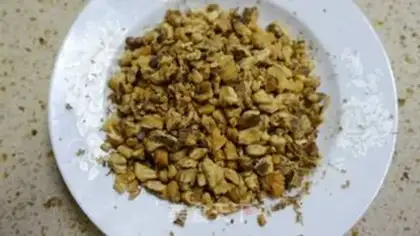 Make A walnut red sugar apple bread step 4