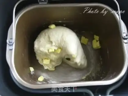 Make Save the oiled doughnuts step 1