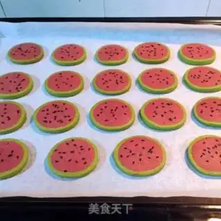 Make Watermelon cookies step 21