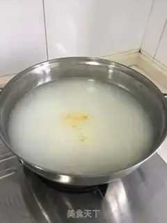 Make Skinny meat and vegetable congee step 2