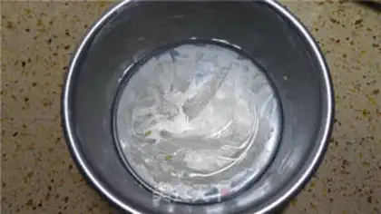 Make Chocolate leaves cake step 1