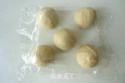 Make Embroidery berries step 4