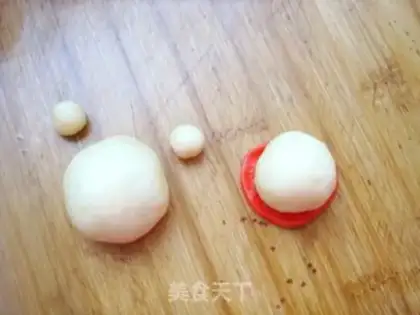 Make Snowman bread step 10