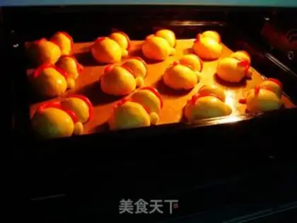Make Snowman bread step 17