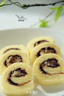 Make Meatcake roll step 12