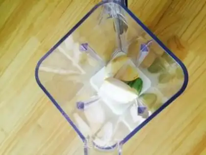 Make Cucumber apple yogurt step 0