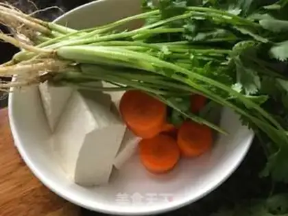 Make Fish tofu soup step 1