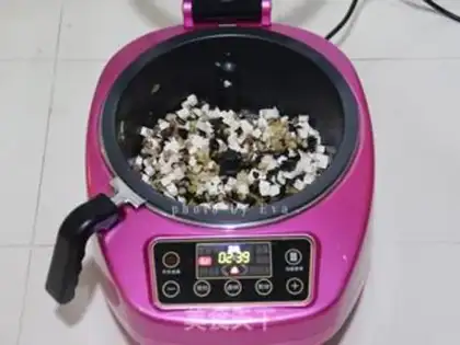 Make The smell of childhood -- taco cake step 6