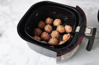 Make Meatballs step 6