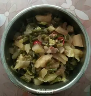 Make Pickles and pork step 6