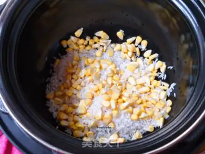 Make Crab rice step 2