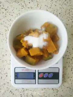 Make Pumpkin step 2