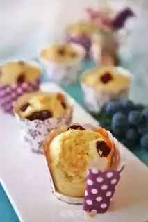 Make The cranberry maffle step 18