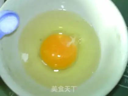 Make Eggs from fragrance step 1