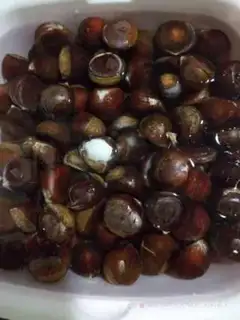 Make Honey roasted chestnuts step 1