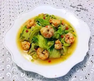 Make Hot cabbage and shrimp step 8