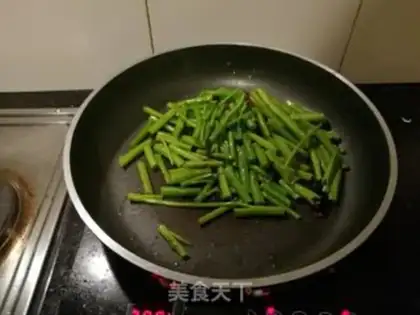 Make Dry pepper cabbage step 4