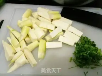 Make Onion white step 1