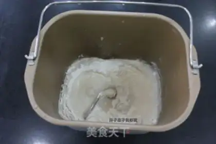 Make Chinese pine toast step 0
