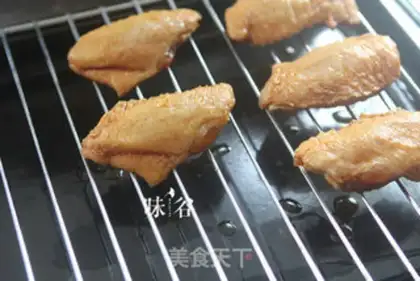 Make Roasted chicken wings step 5