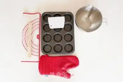 Make Milk mushroom snack step 0