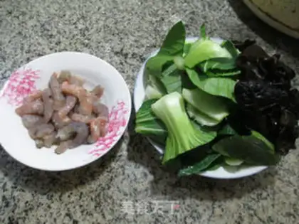 Make Black-middled shrimp and green vegetables step 0