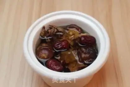 Make Mushroom ink fish soup step 0