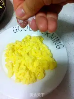 Make American fried eggs step 4
