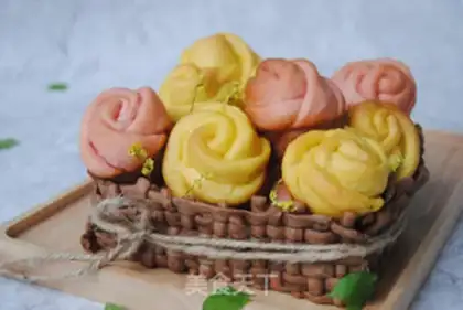 Make Spring and warm flowers and bread step 22