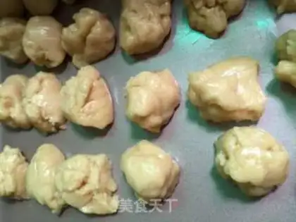 Make A wide moon cake step 7