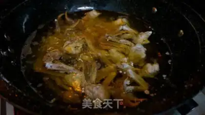Make Spicy crab fried pastries -- another year of crabs step 11