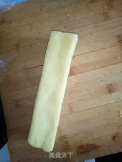 Make Coconut diamonds step 3