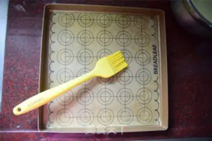 Make Cranberry roll step 8