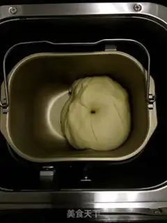 Make Tore the toast with your hands step 3