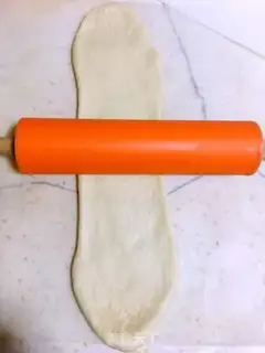 Make Tore the toast with your hands step 7