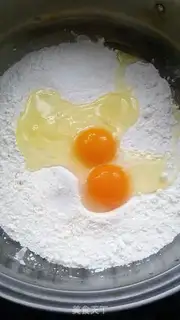 Make Butterfly noodles step 0
