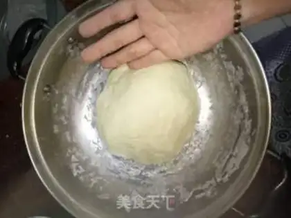 Make Chouzhou peanut roll step 0