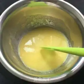 Make Eight-inch cheesecake step 1