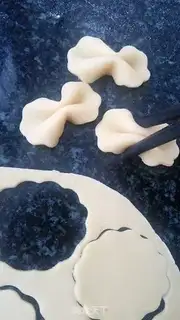 Make Butterfly noodles step 5