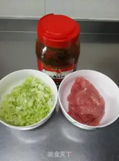 Make Bad celery step 0