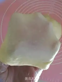 Make caterpillar bread step 0