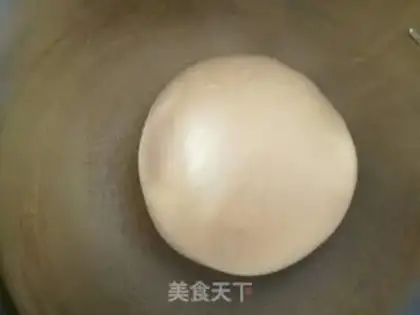 Make caterpillar bread step 1