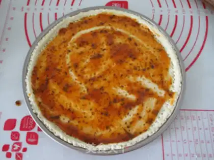 Make Crab larvae pizza step 5
