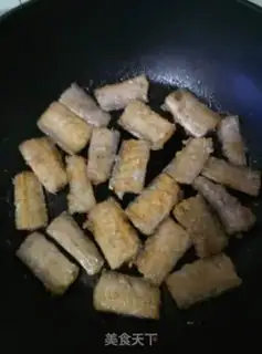 Make Red-fried fish step 1